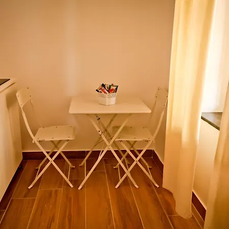 Apartment House Scio Scio *